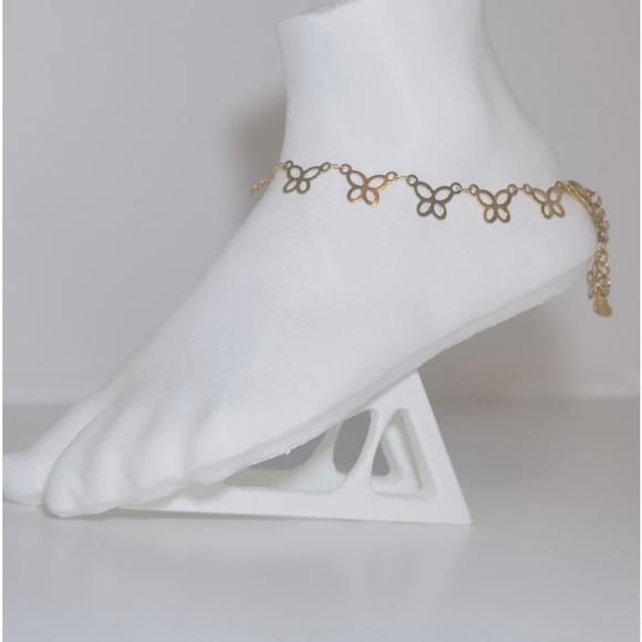 Surrounded butterflies anklet - Picture 3 of 3